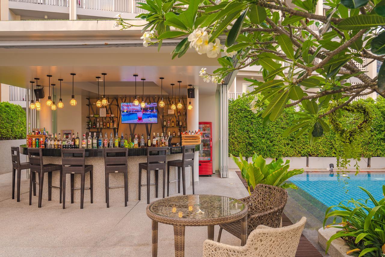 Patong Ramada By Wyndham Phuket Deevana מראה חיצוני תמונה
